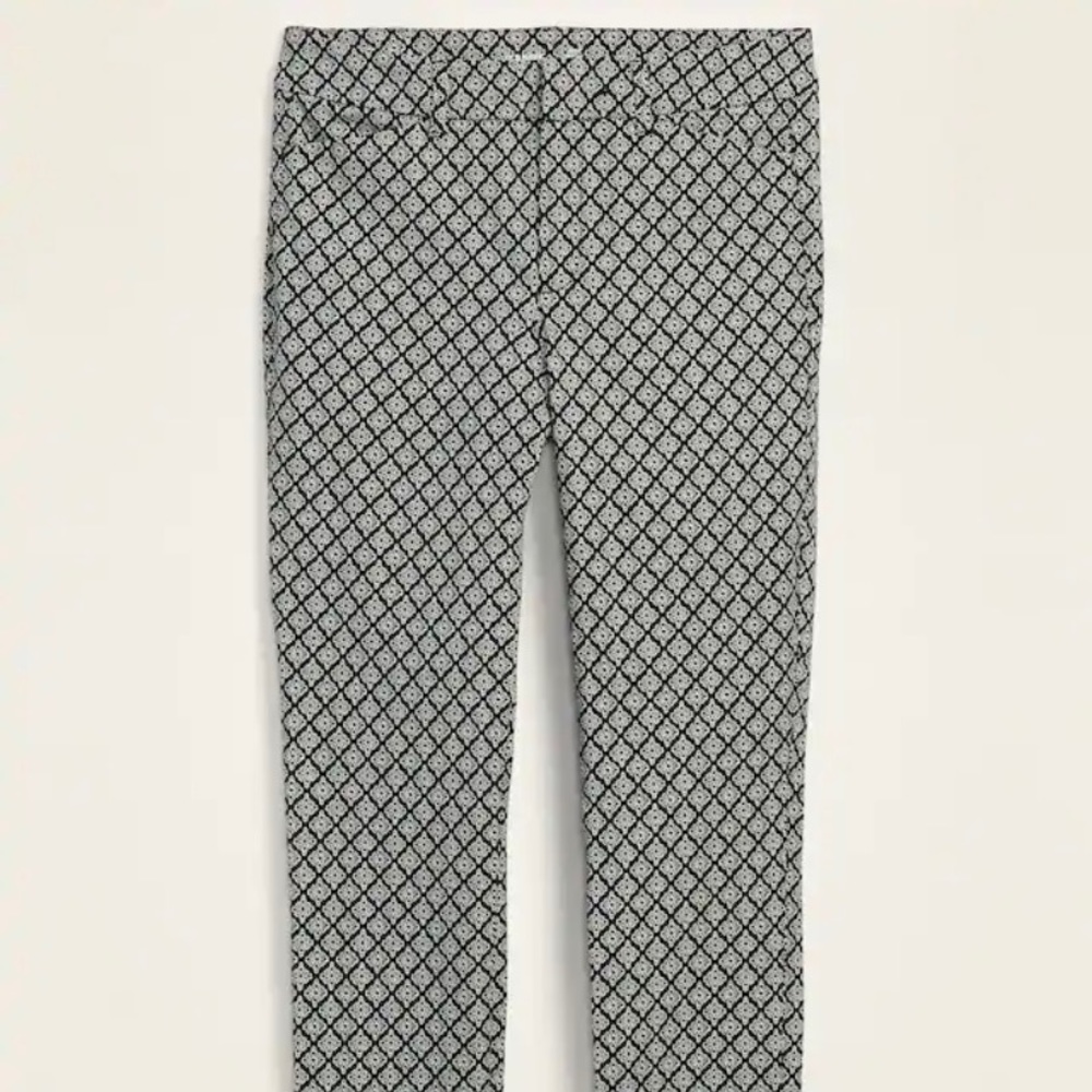 NWT Old Navy high rise pixie pants